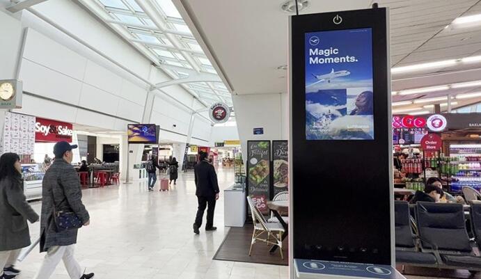 紐約機(jī)場廣告